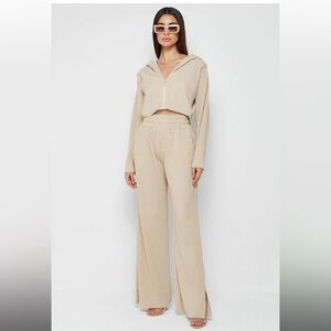 NWT Maniere de Voir trousers, size 4